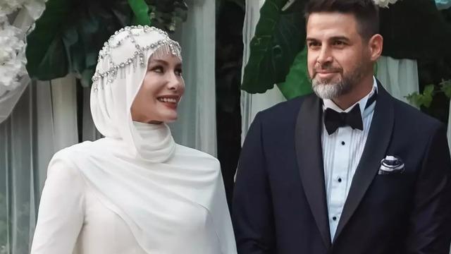 Eski oyuncu Gamze Özçelik'in eşi 'Cennetim' notuyla paylaşınca yorum yağdı