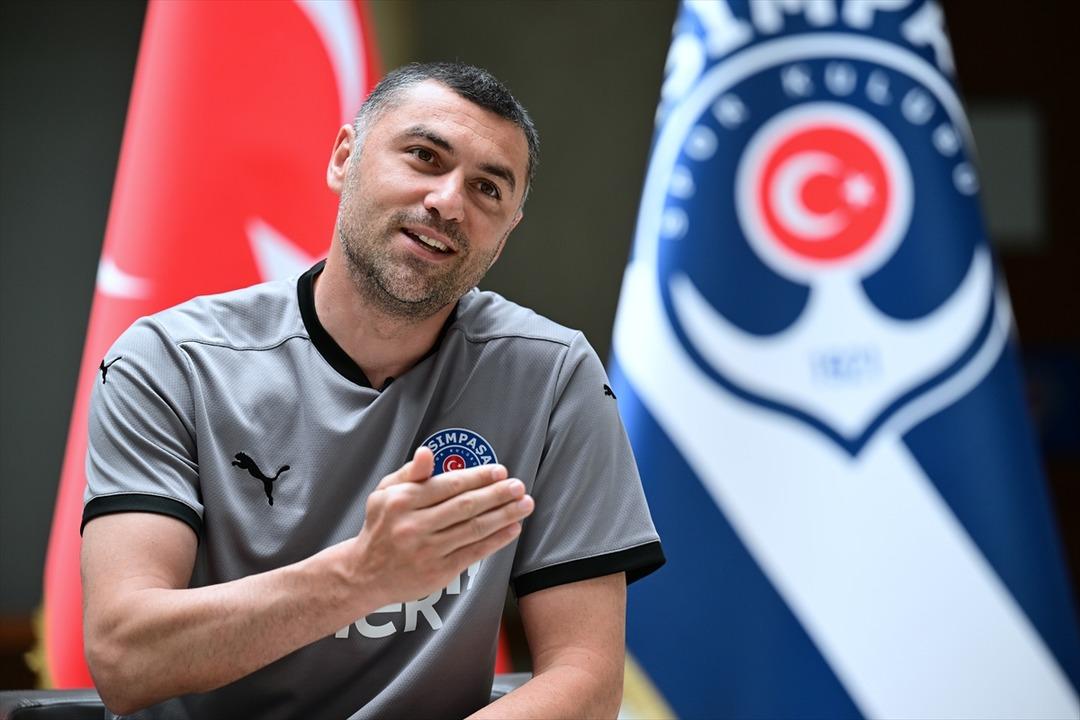 burak-yilmaz-galatasarayin-basarisinin-altinda-yatan-sirri-acikladi_0b7b360