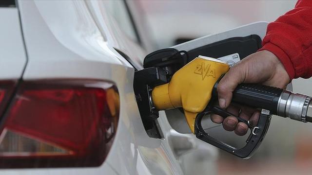 Zam geliyor, tarih belli oldu! Akaryakıtta tabela yine değişiyor (12 Mayıs Pazartesi güncel benzin - motorin fiyatları)