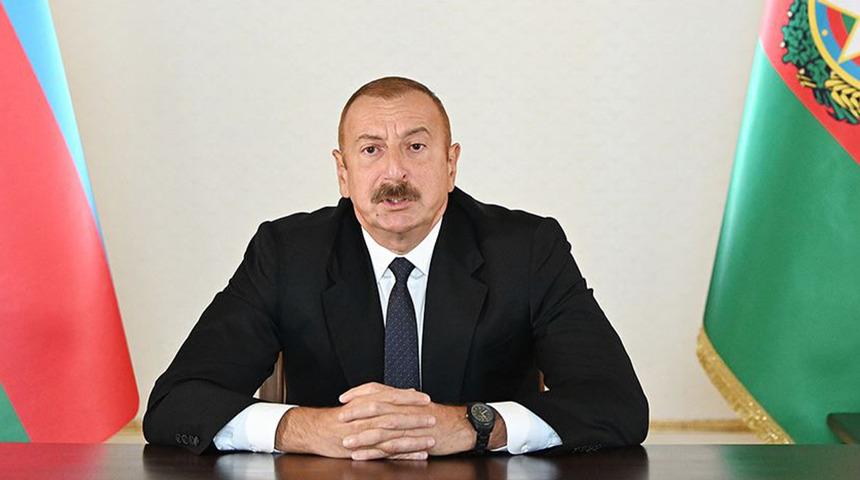 Aliyev'den 'Terörsüz Türkiye' mesajı!  Terör örgütü PKK'nın fesih ve silah bırakma kararına ilişkin Türkiye'ye tebriklerini iletti