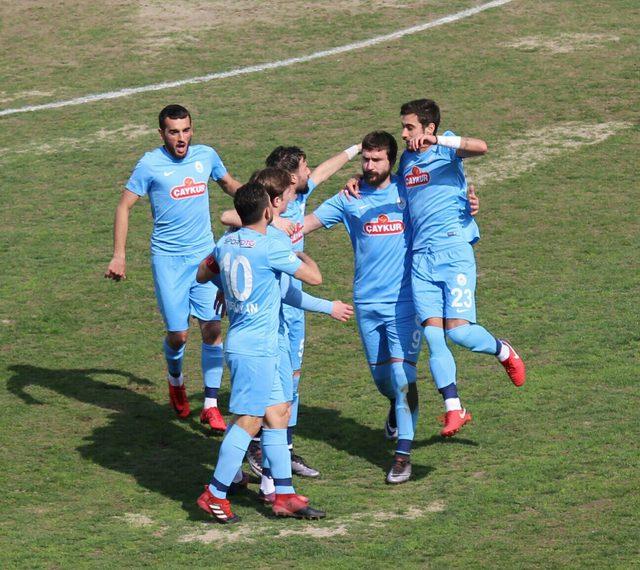 Pazarspor- Turgutluspor: 2-0