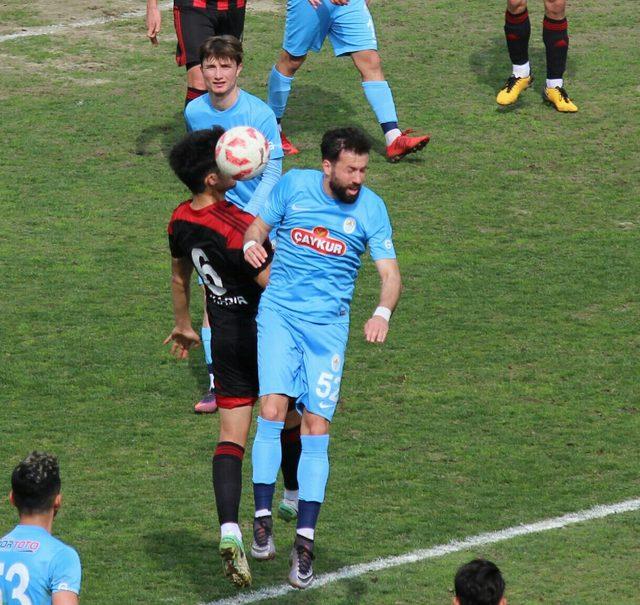 Pazarspor- Turgutluspor: 2-0