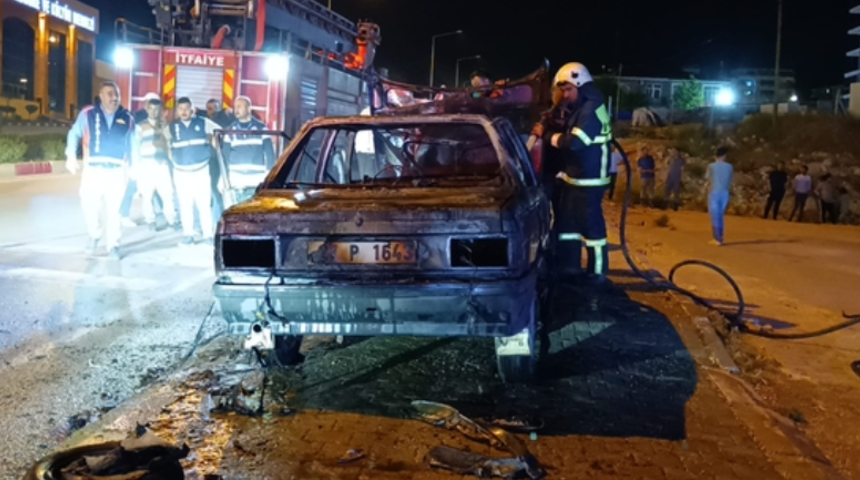 Alkollü sürücü otomobilini yaktı