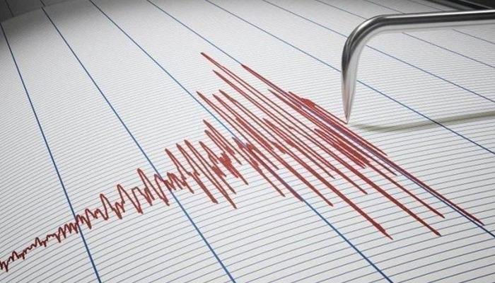 Ege Denizi’nde korkutan deprem