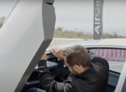 Türkiye'nin ilk uçan arabası! 2026'da İstanbul semalarında olacak: Kadıköy'den Beşiktaş sadece 7 dakika sürecek