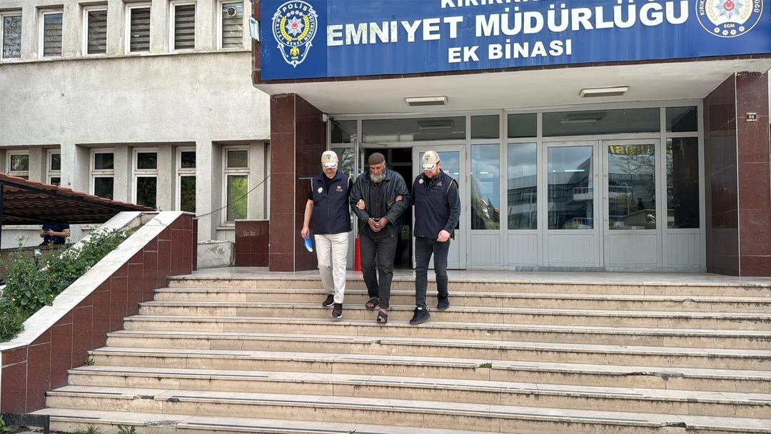 709557_INTERPOL-TARAFINDAN-KIRMIZI-BULTENLE-ARA