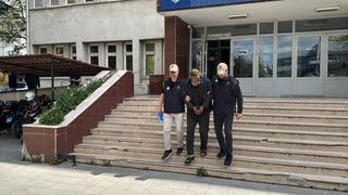 Interpol kırmızı bültenle arıyordu, Kırıkkale'de yakalandı! DEAŞ'lı terörist sınır dışı edildi