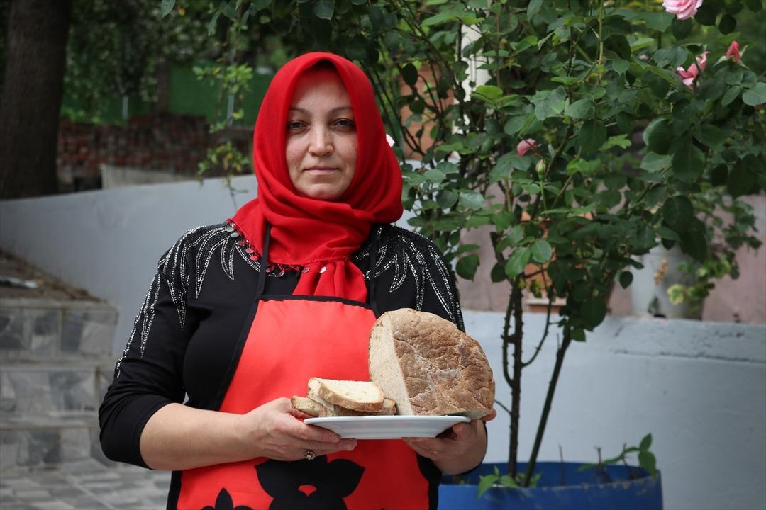 AA-20250513-37932846-37932841-BURSADA_DOGUP_BUYUDUKLERI_MAHALLEDE_KOOPERATIF_KURAN_KADINLAR_KAFE_ISLETIYOR