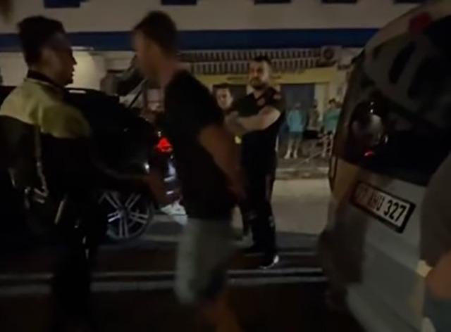 Alkollü sürücü dövülmek için yalvardı