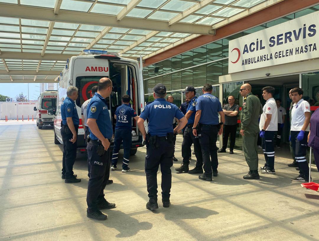 MSB duyurdu! Tatbikat sırasında bir helikopter denize acil iniş yaptı 3