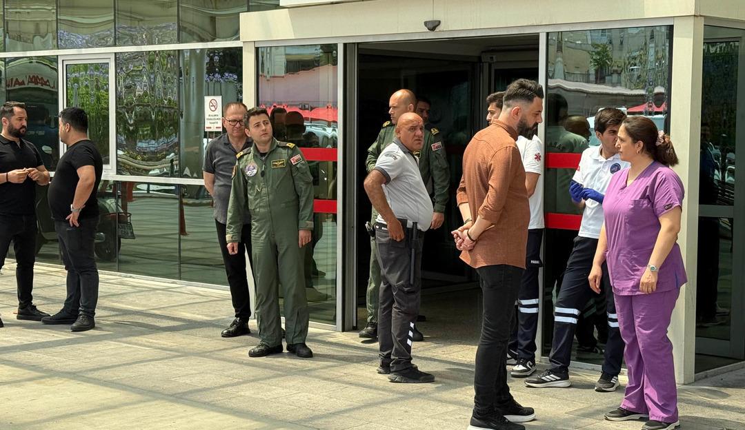 MSB duyurdu! Tatbikat sırasında bir helikopter denize acil iniş yaptı 9