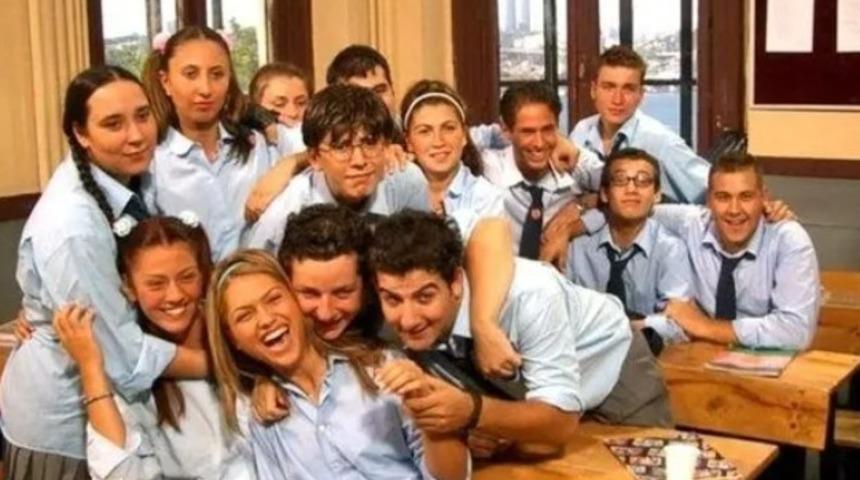 Hayat Bilgisi'nin yıldızları İpek Erdem ile Ümit Erdim yıllar sonra bir arada! O kareye yorum yağdı 