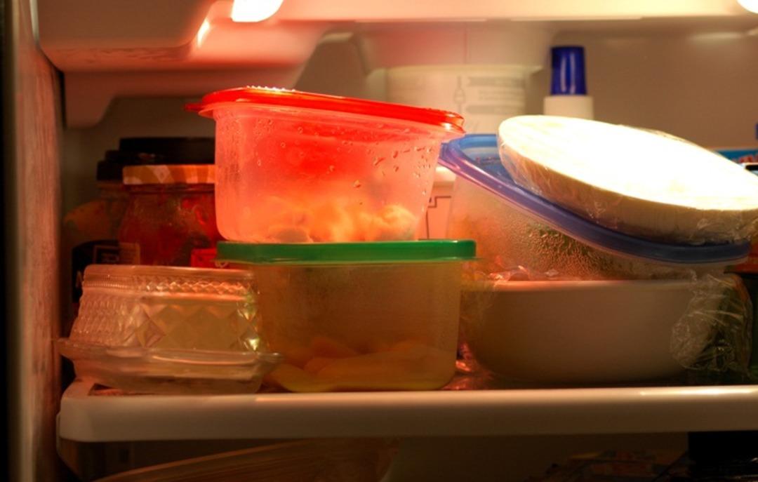 Buzdolabınızda b&ouml;yle bir manzara varsa dikkat edin!