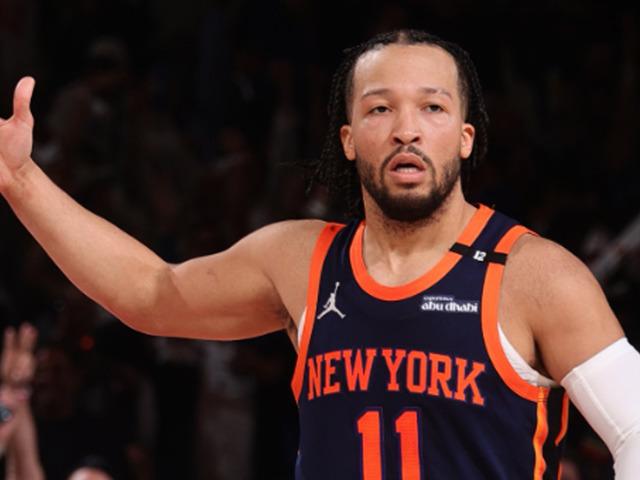 NBA play-off'larında Knicks, Celtics karşısında seriyi 3-1'e getirdi