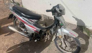Adıyaman’da motosiklet devrildi: 2 yaralı