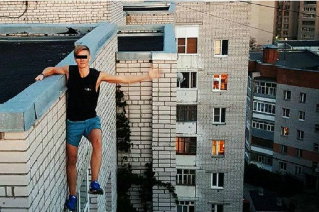 &Ouml;lmeden &ouml;nce &ccedil;ekilen selfie'ler