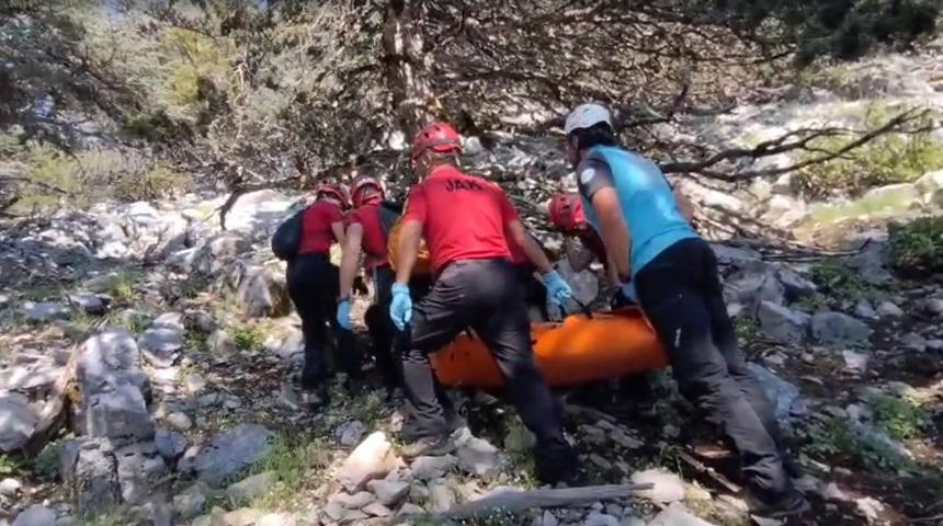 Muğla'ya tatile gelmişti! Alman uyruklu paraşütçü metrelerce yüksekten yere çakıldı
