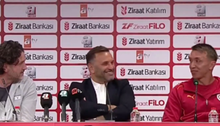 Fatih Tekke ile Muslera'nın 'Türkçe' diyaloğu olay oldu! Tüm salon kahkahaya boğuldu