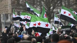 Suriye’de ABD’nin yaptırımları kaldırma kararı kutlandı