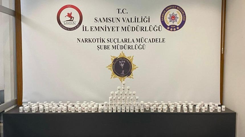 Samsun'da 14 bin 408 adet uyuşturucu hap ele geçirildi: 3 kişi gözaltına alındı