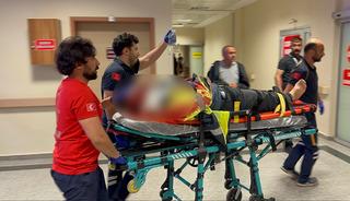  Otomobil ile motosiklet çarpıştı: 1 ağır yaralı