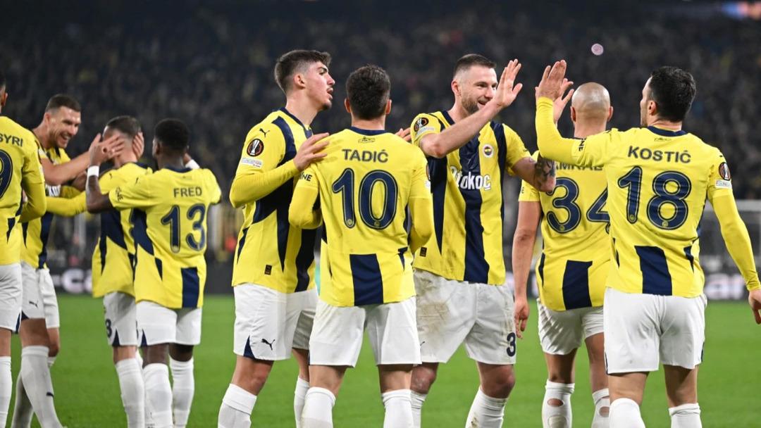 Fenerbah&ccedil;e yi Şampiyonlar Ligi nde bekleyen b&uuml;y&uuml;k tehlike! 4 ayrı lig, 4 ayrı senaryo takip edilecek... 3
