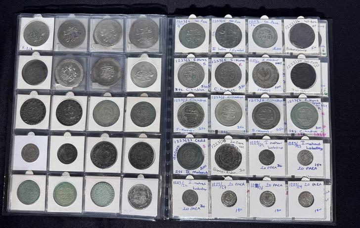 Bursa'da tarihi eser niteliği taşıyan 1013 para ele geçirildi G2