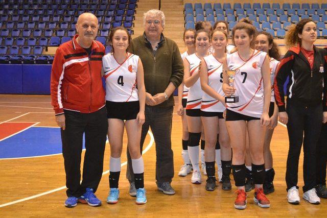 Aydın Küçük Kızlar Voleybol Ligi sona erdi