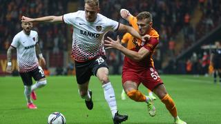 Süper Lig'den ayrıldı, 2. Lig'e transfer oldu! Gaziantep FK'nın tecrübeli ismi Ertuğrul Ersoy'un yeni adresi şaşırttı