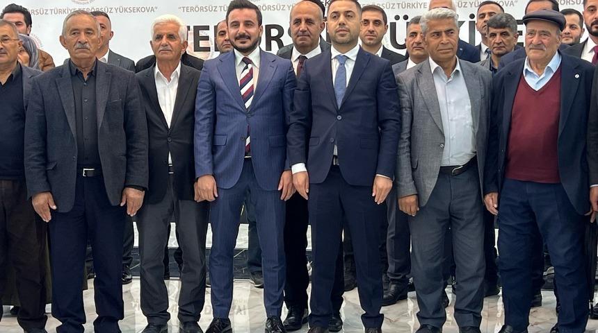 Yüksekova'da şehit aileleri ve gazilerden 'Terörsüz Türkiye' sürecine destek