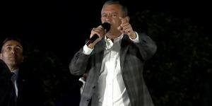 CHP Genel Başkanı Özgür Özel bir ismi daha ekledi! Çatalca Müftüsü ile birlikte adını söyleyip yuhalattı