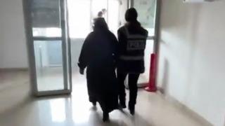 Bingöl’de oto hırsızları yakalandı! Çalınan aracın sahibine teslim edildiği duyuruldu