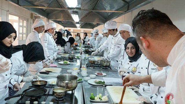 Sosyal Bilimler MYO’da atölye çalışması ve söyleşi