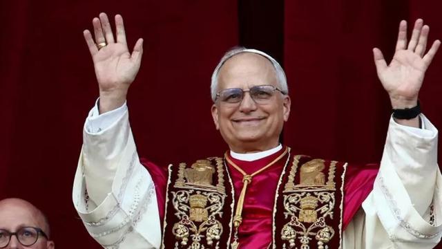 Yeni Papa'nın futbolda tuttuğu takım ortaya çıktı! Düzenli tenis oynuyor