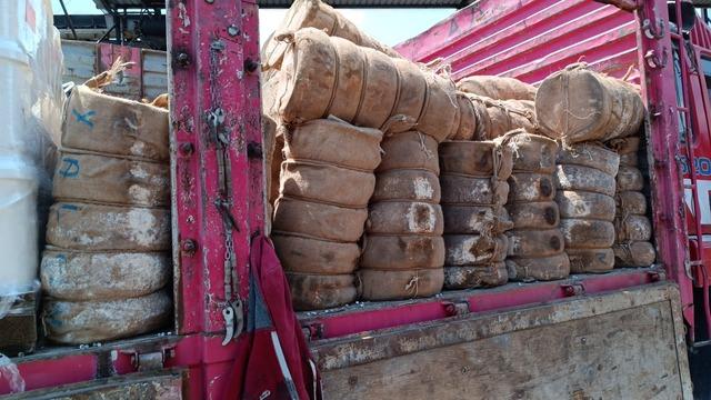 İzmir'de tüketime uygun olmayan 7 ton peynir imha edildi