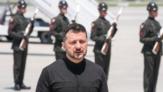 Zelenskiy Türkiye'de! Havalimanında Putin'e net mesaj: Buradayım Erdoğan açıklaması dikkat çekti