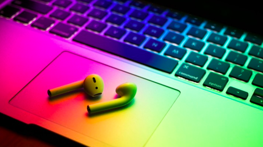 AirPods 2 ortaya &ccedil;ıktı