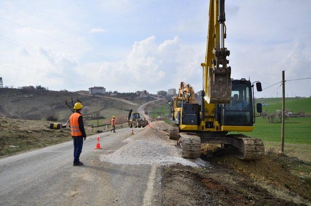 Kocaköy’de kanalizasyon ve içmesuyu şebekesi döşeniyor