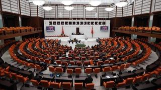 AK Parti 22 maddelik kanun teklifini Meclis'e sundu: Emekli maaşları gündemde değil