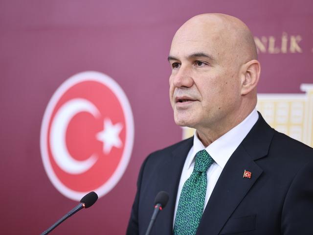 İYİ Partili Turhan Çömez: "Şu an kapalı kapılar ardında pazarlıklar var aylardır sürüyor"