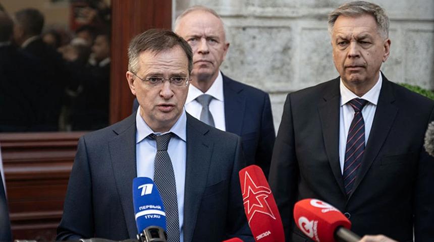 Rus heyeti, Ukrayna ihtilafını çözmeye odaklandıklarını söyledi