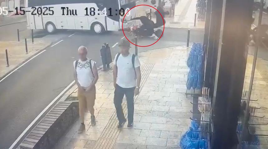 Ters yönden geldi dehşet saçtı! Antalya'da korku dolu anlar: 1 ölü, 1 yaralı