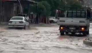Kadirli'de sağanak yağış sele neden oldu!