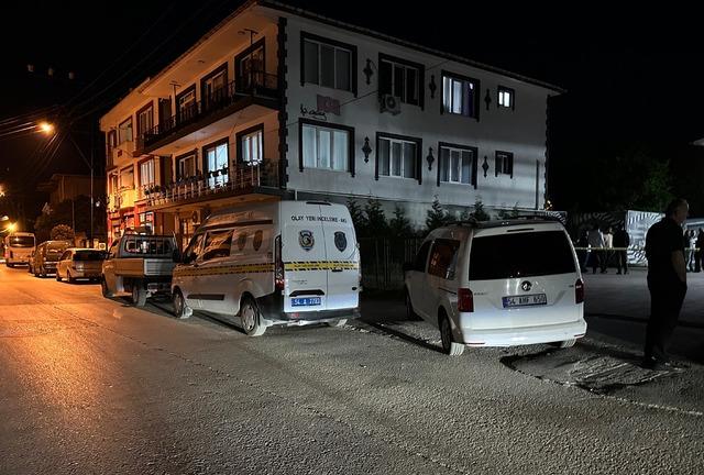 Sakarya'da 1 kişi silahla vuruldu