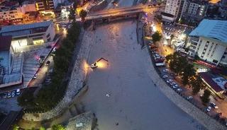 Osmaniye'de sağanak nedeniyle Bülbül Deresi taştı