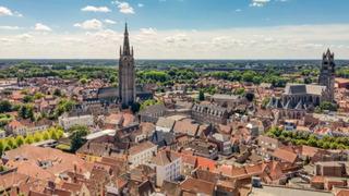 O şehir turistlerden bıktı! Hatıra olsun diye bakın ne çalıyorlar