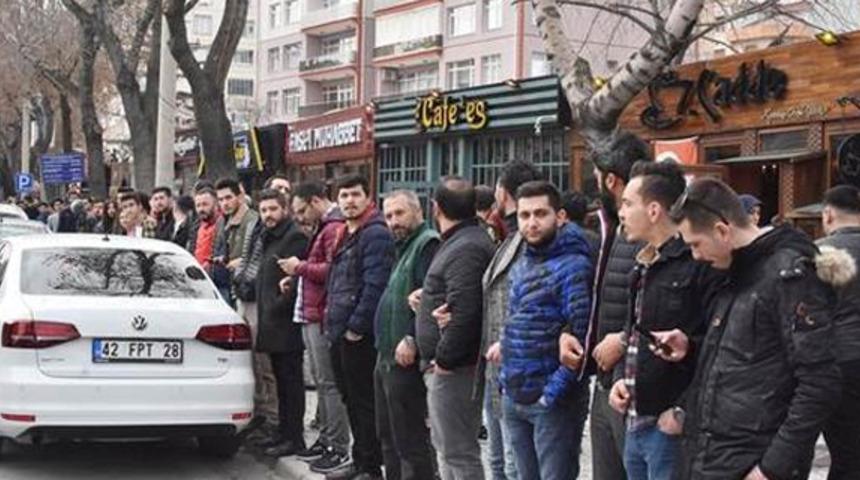Konyalı kafe sahipleri eylemde