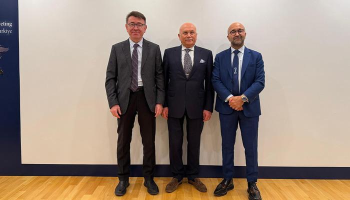 Dünyada 2 milyon 500 bin kişiye protez uygulanıyor! Uluslararası Ortopedik Enfeksiyonlar toplantısı İstanbul’da yapıldı: "Protezlerin ömrü 30 yıla uzadı"