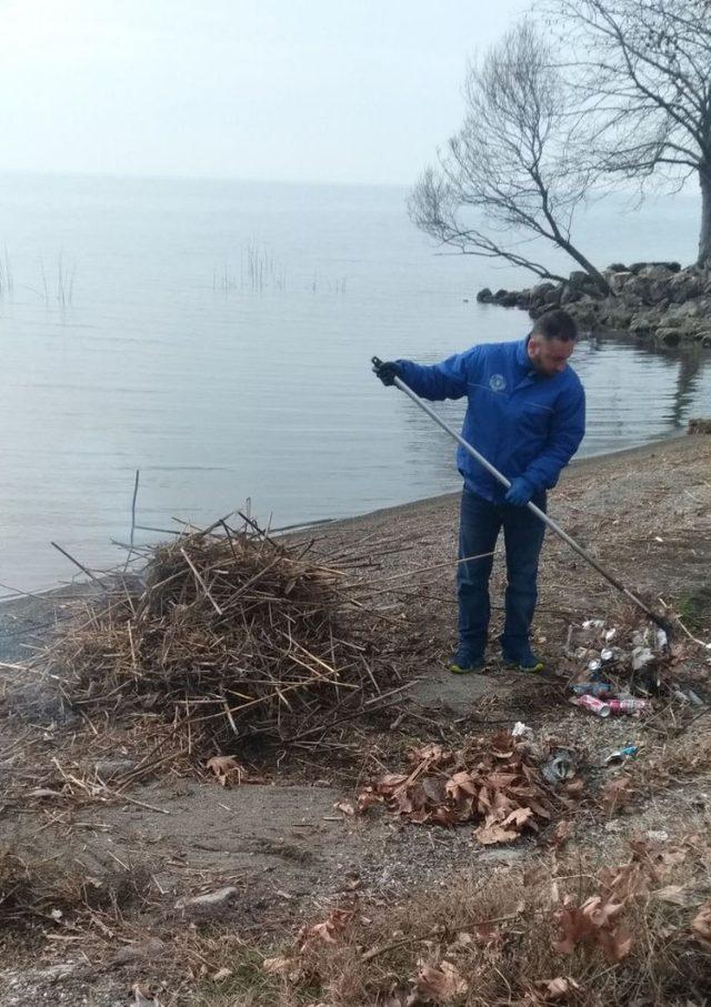 İznik Gölü kıyısına kış bakımı