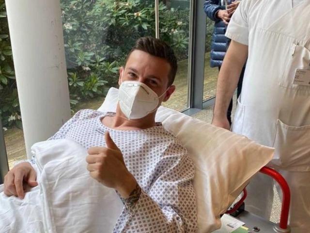 Milyonda bir görülen bir hastalığa yakalanmıştı! Fenerbahçe'nin tecrübeli oyuncusu Mert Hakan Yandaş'tan 1 ay sonra ilk haber...